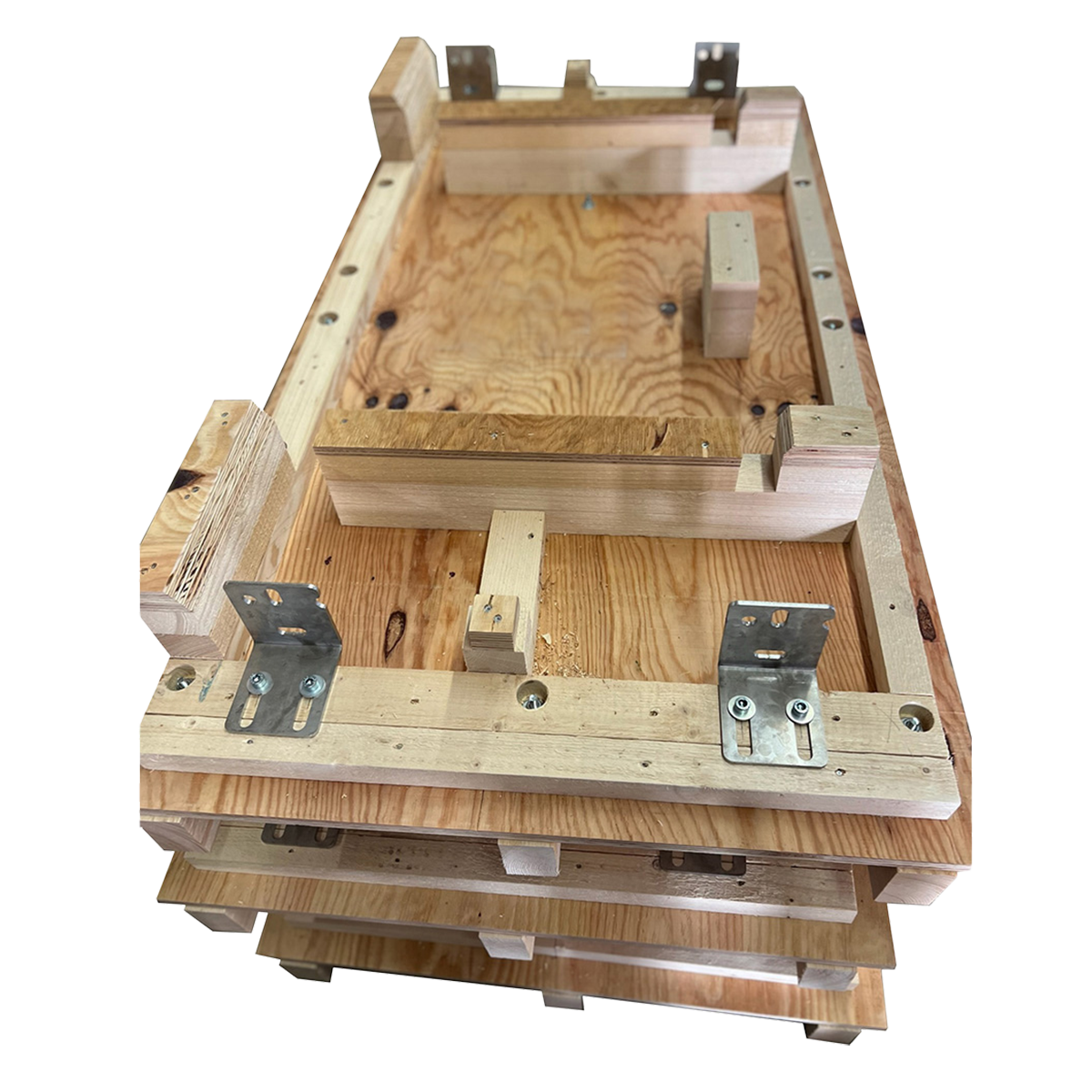 Individuelle Holzverpackung von BROPACK mit passgenauer Innenkonstruktion